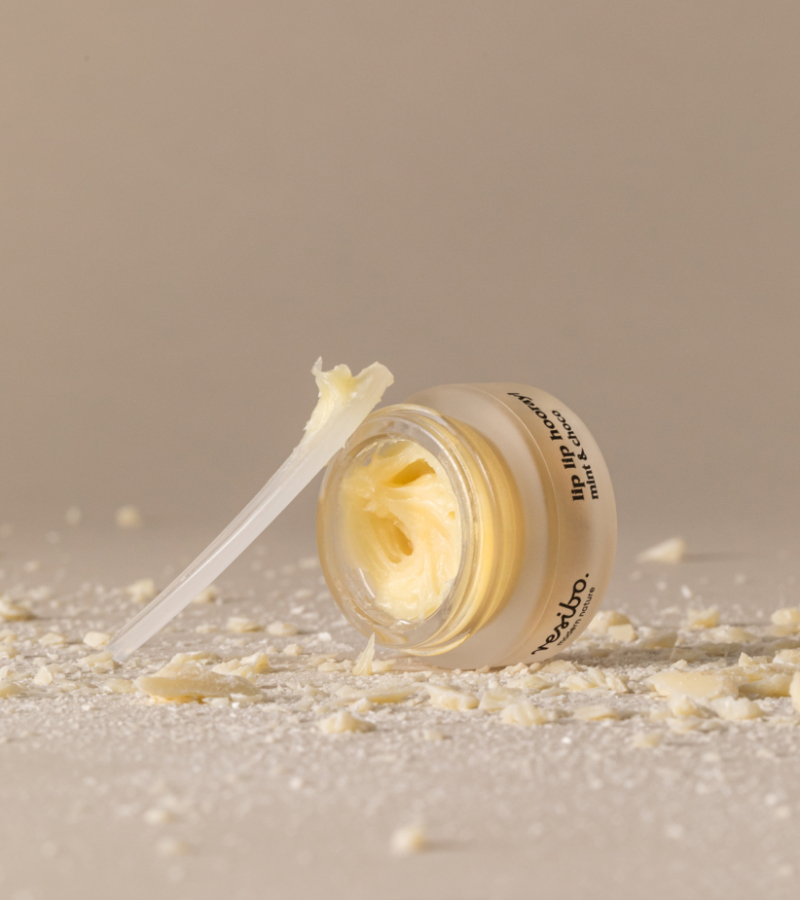 Kojący balsam do ust Lip Lip Hooray! - naturalna ochrona - Resibo