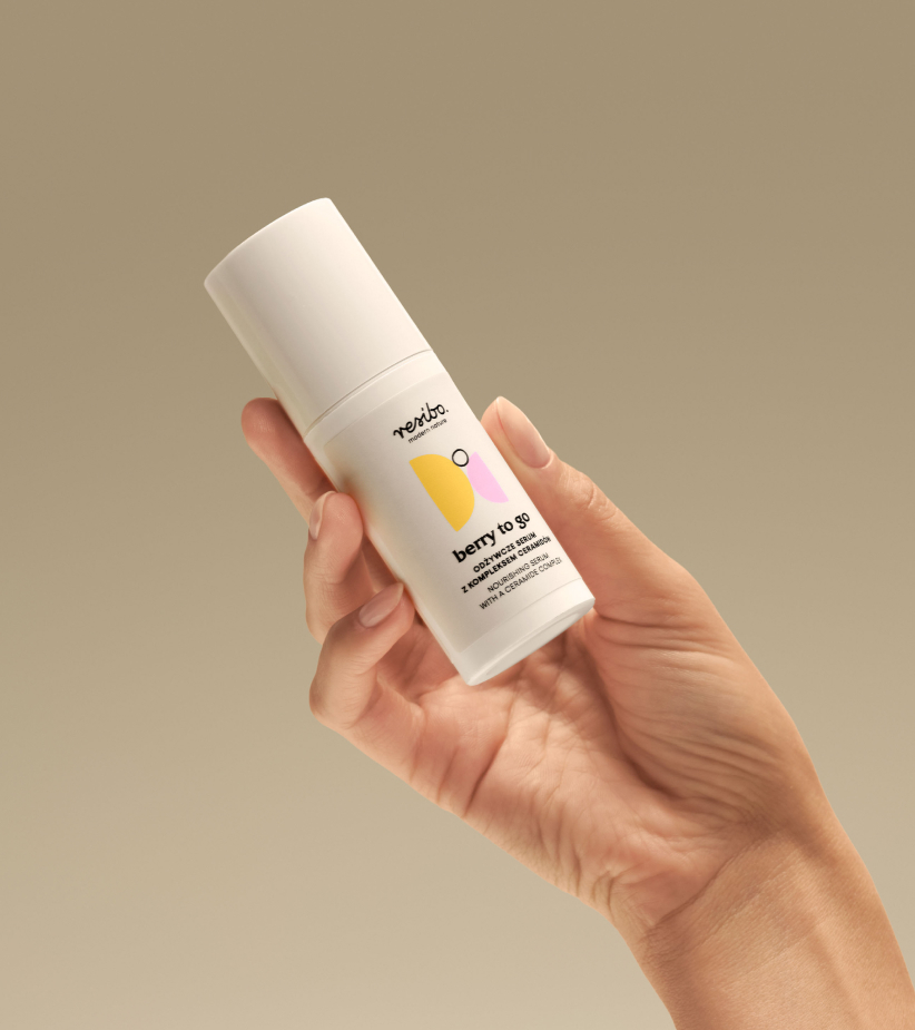 Ultralekkie serum Berry To Go z kompleksem DS-CERAmix-V™ – regeneracja, nawilżenie skóry